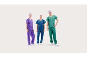 Tre medici che indossano la Divisa chirurgica BARRIER® - extra comfort